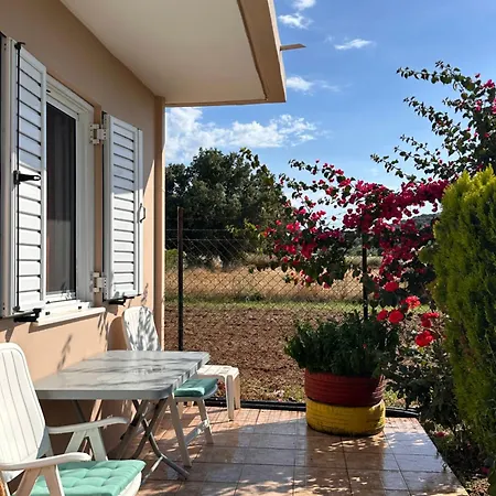 Apartment Diam παραθεριστική